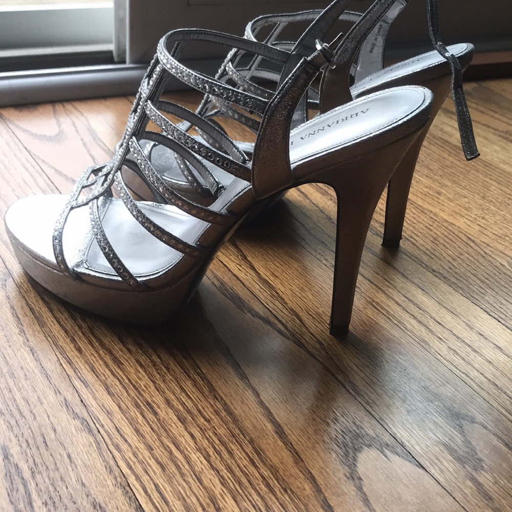 Silver High Heels - Picture 4 of 7